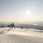 Luxescape-traumaussicht-wandergebiet-paragleiten-mountainbiken-erlebnis Card *