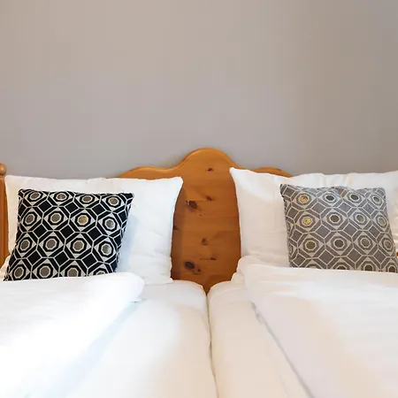 Luxescape-traumaussicht-wandergebiet-paragleiten-mountainbiken-erlebnis Card Appartamento *