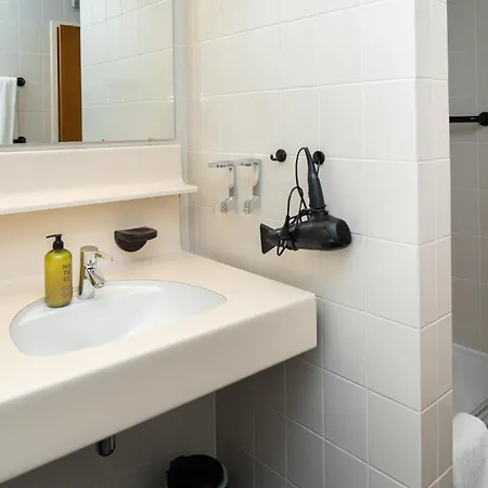 Luxescape-traumaussicht-wandergebiet-paragleiten-mountainbiken-erlebnis Card