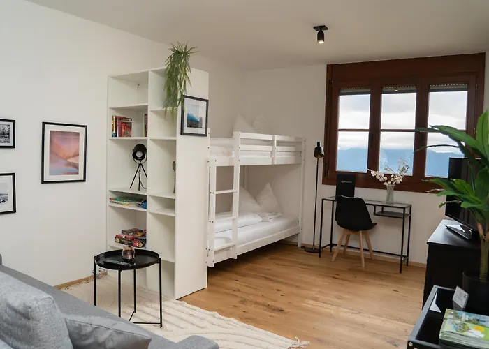 Luxescape-traumaussicht-wandergebiet-paragleiten-mountainbiken-erlebnis Card